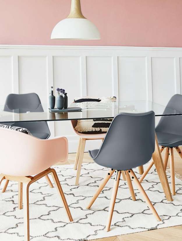 Nordischer Esszimmerstuhl – Dunkelgrau, Kunstleder Sitz, Buche Holzbeine