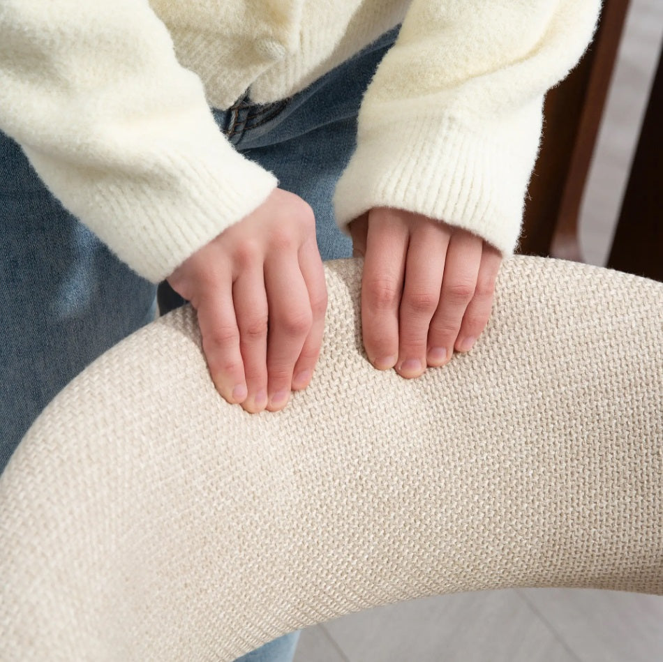 Designer Esszimmerstuhl Beige – Gebogene Holzschale & Leinen-Optik | Mid-Century