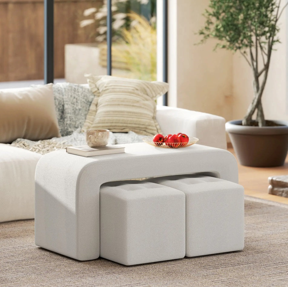 3-teiliges Fußhocker-Set Creme (89 cm) – Platzsparende Sitzbank mit 2 Hockern und Knopfheftung