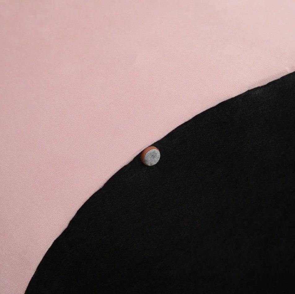 Ovale Sitzbank Rosa mit Stauraum (71 cm) – Samtoptik Truhenbank mit Knopfleiste