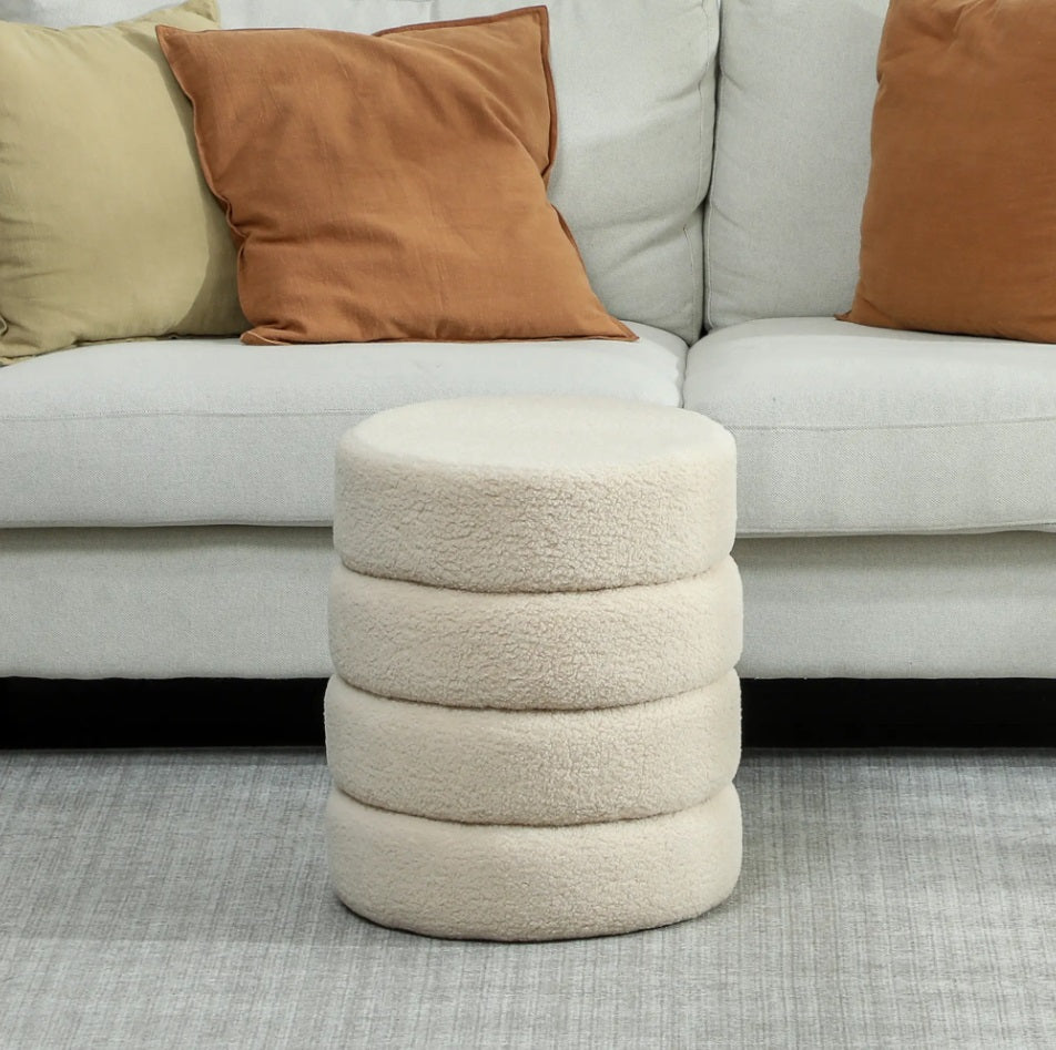 Runder Hocker Beige (Ø40 cm) – Teddyfleece Ottomane mit Holzbeinen und 120 kg Belastbarkeit