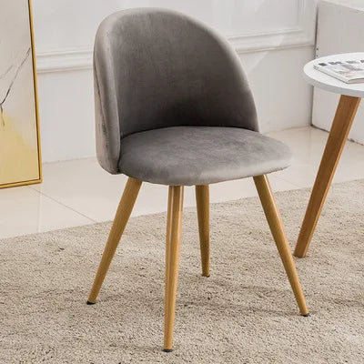 Moderner Samtstuhl (Grau) - Eleganz mit Komfort und Holzoptik-Beinen